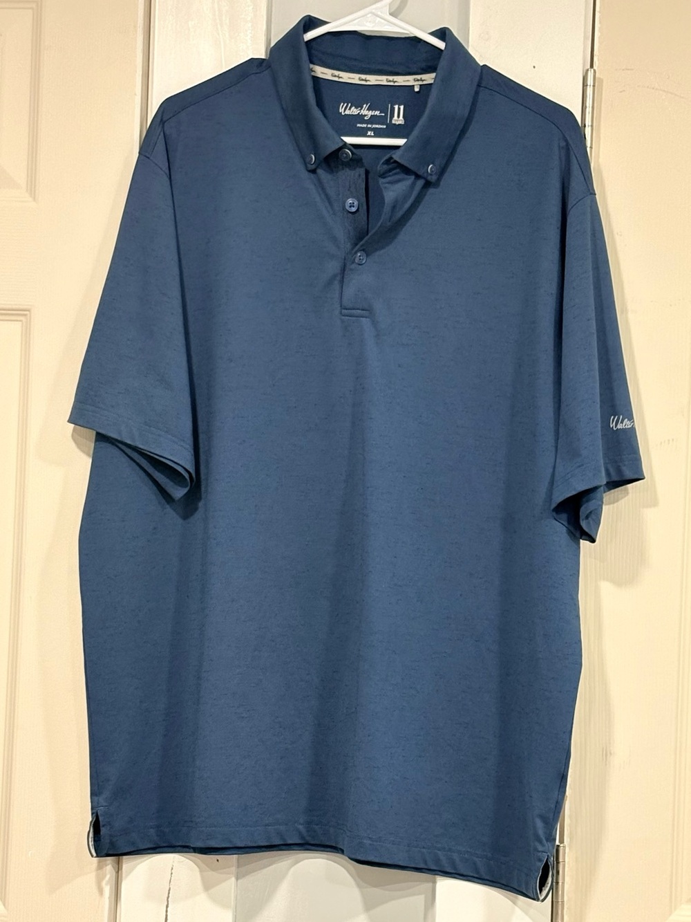 Walter Hagen Men’s Slate Blue Button-Down Collar Polo